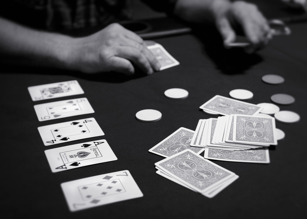 Casino world poker texas hold